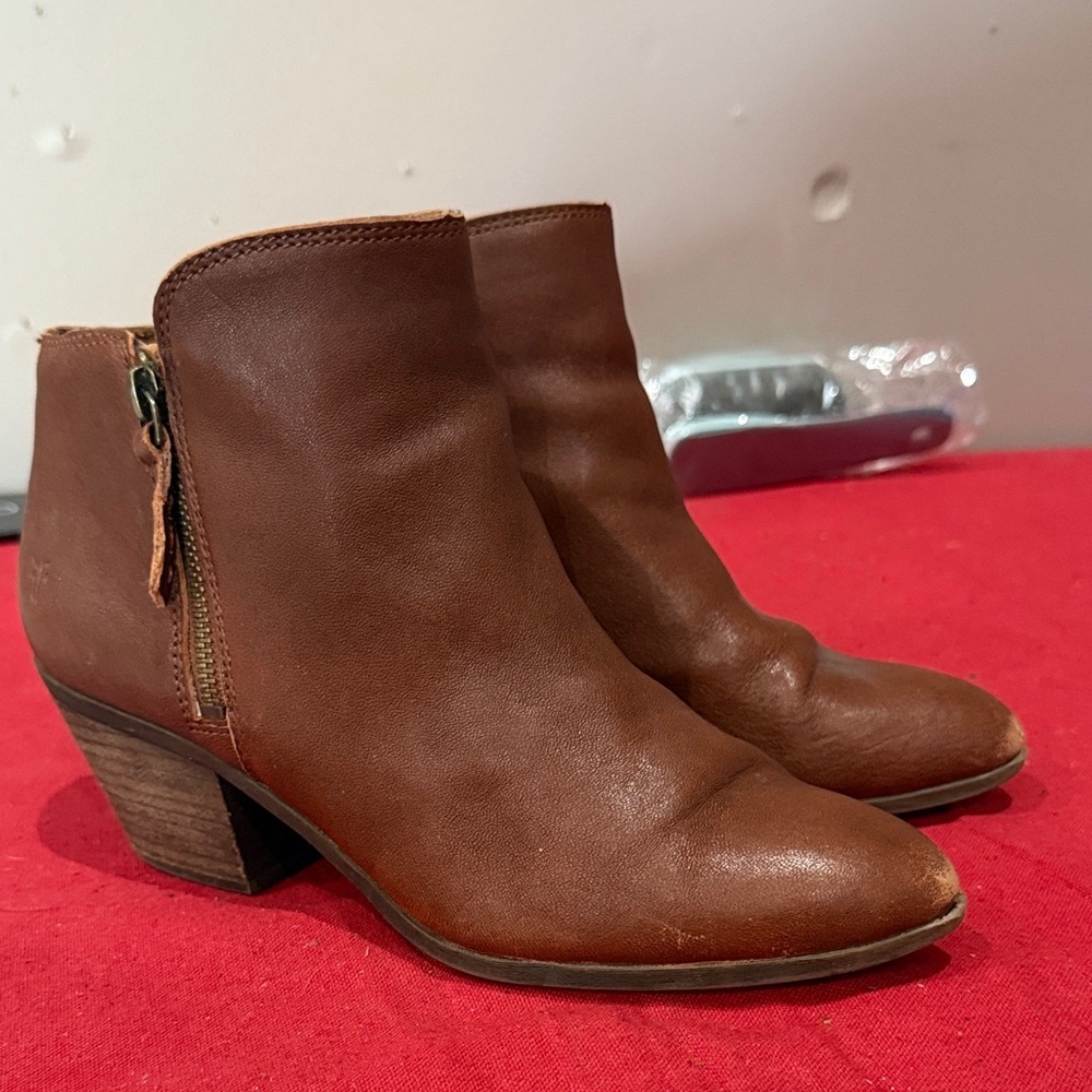 Frye Chestnut Ankle Booties